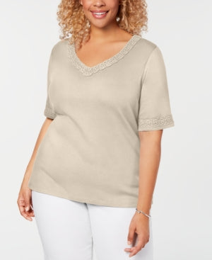 65 pc. Womens Plus Size High End Designer Apparel Lot