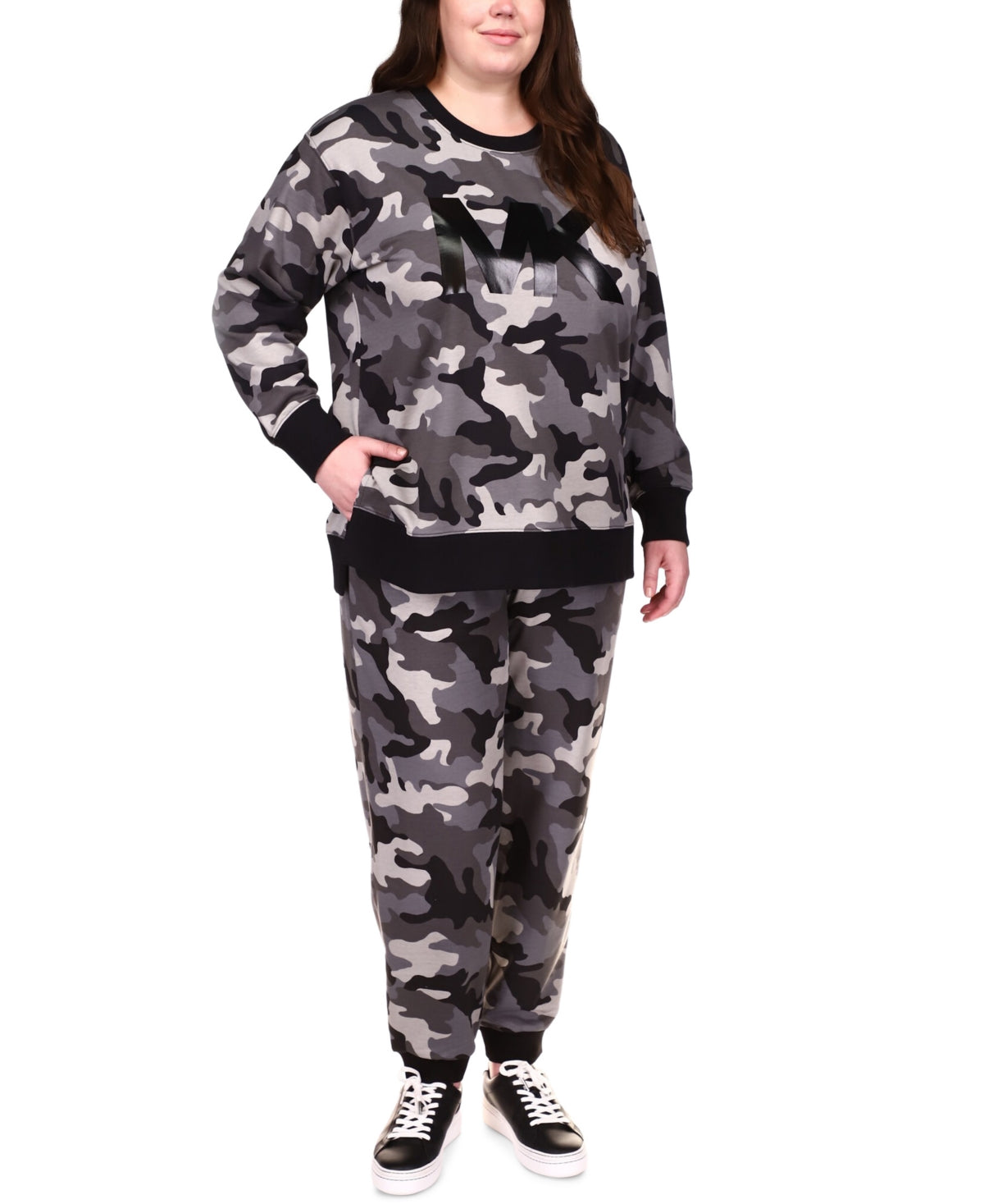 45 pc. Womens Plus Size High End Designer Apparel Lot